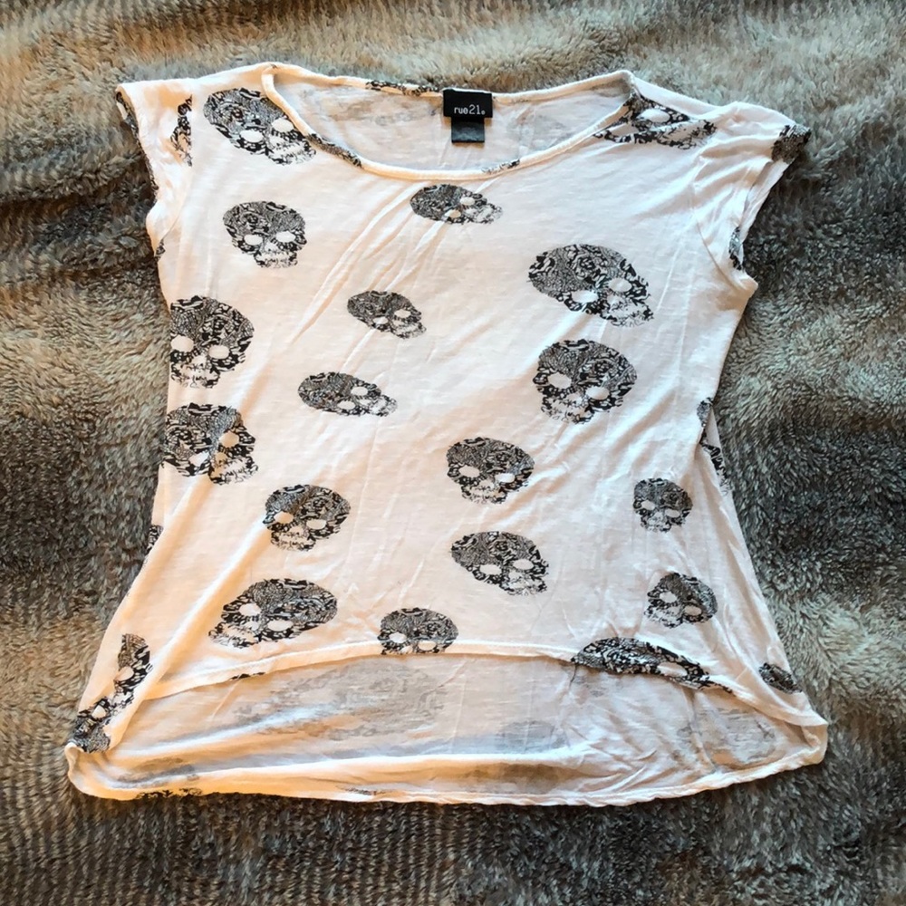 Rue 21 tee shirt